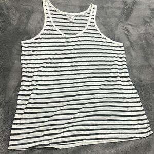 Hard Tail Black and White Sleeveless Tank Top Relaxed Fit